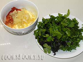 Тёплый салат с баклажанами, кабачками, яйцом