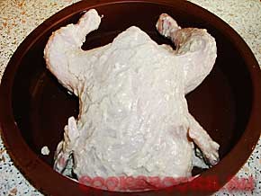 Курица запеченная с картофелем в соусе